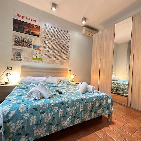 Five Keys Hotel Pisa Bagian luar foto