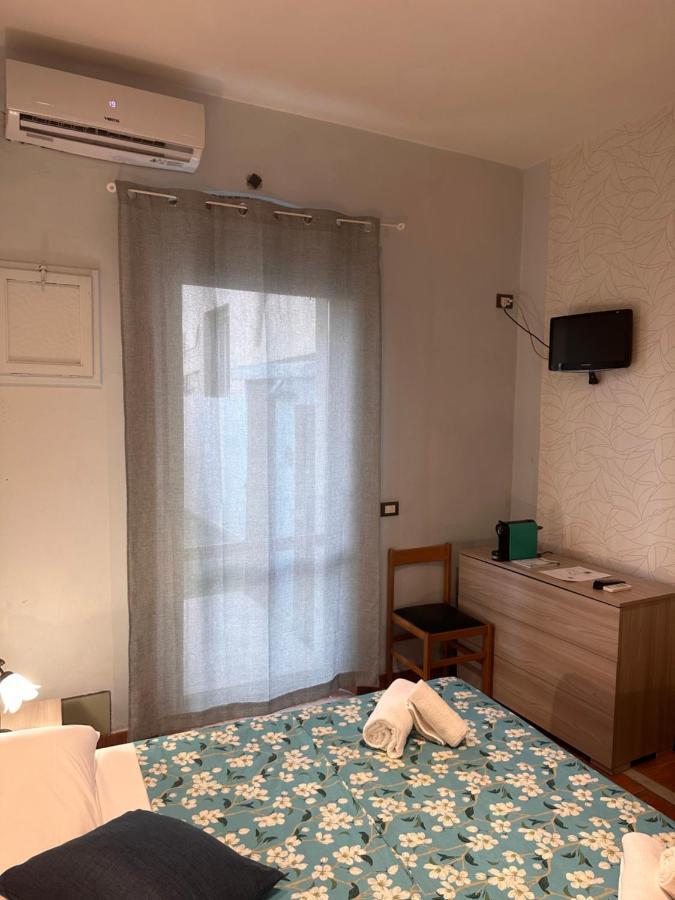 Five Keys Hotel Pisa Bagian luar foto