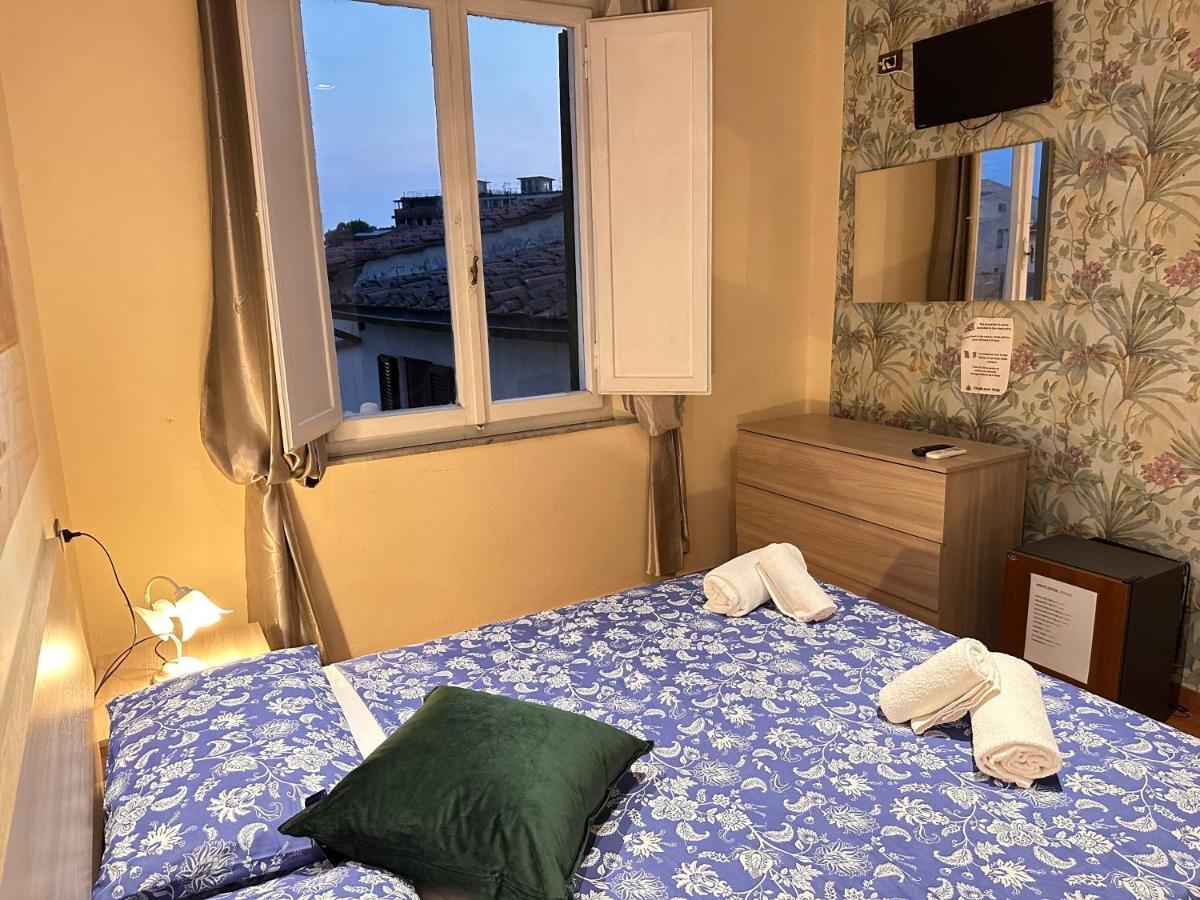 Five Keys Hotel Pisa Bagian luar foto
